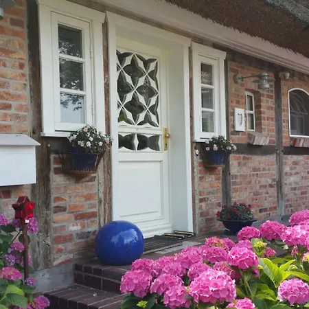 度假居 Fachwerkhaus *
